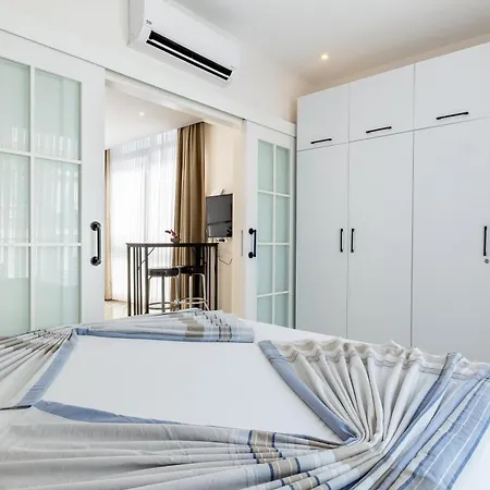 Rose 6 Comfort Living At Cleopatra Apartment *